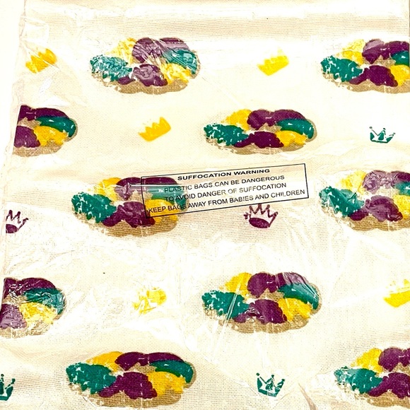 King Cake 💚💜💛 - Picture 2 of 8